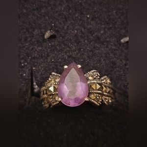 Vintage sterling silver amethyst and marcasite ring